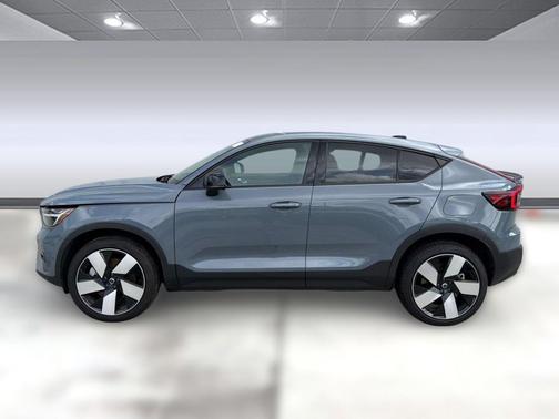 Thunder Gray Metallic 2023 Volvo C40 Recharge Pure Electric Twin Plus