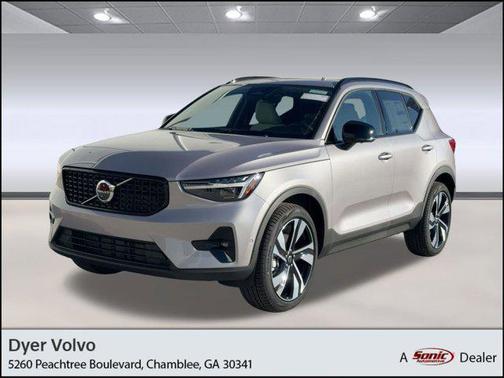2026 Volvo XC40 B5 Ultra