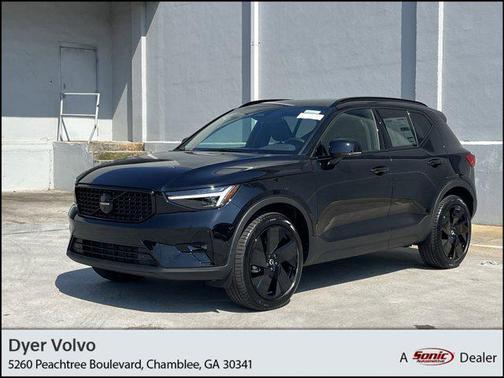 2026 Volvo XC40 B5 Ultra Black Edition
