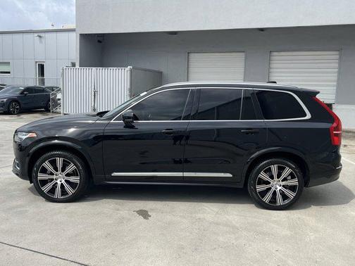 2024 Volvo XC90 B6 Plus Bright Theme 7-Seater