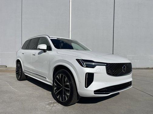 2025 Volvo XC90 Plug-In Hybrid T8 Ultra 7-Seater