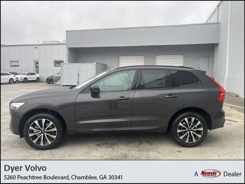 2025 Volvo XC60 B5 Core