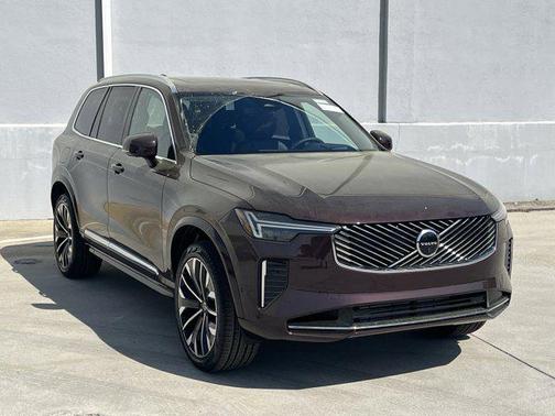 2025 Volvo XC90 Plug-In Hybrid T8 Ultra 7-Seater
