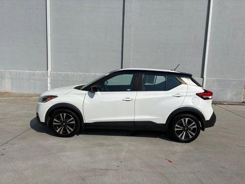 2020 Nissan Kicks SV