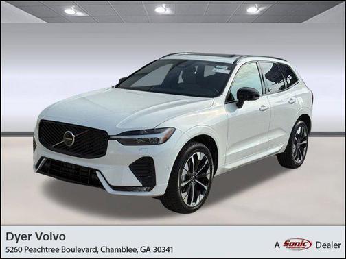 2026 Volvo XC60 B5 Plus