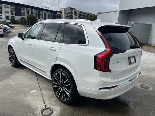 2025 Volvo XC90 B6 Ultra