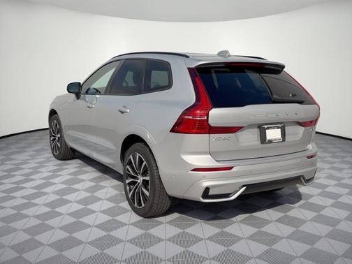 Silver Dawn Metallic 2024 Volvo XC60 B5 Plus Dark Theme