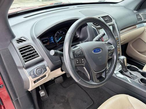 Red 2019 Ford Explorer Limited