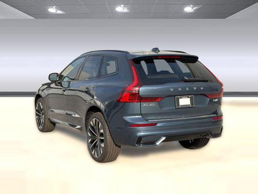 Denim Blue Metallic 2026 Volvo XC60 Plug-In Hybrid Ultra, T8 AWD Electric/Gasoline, Dark