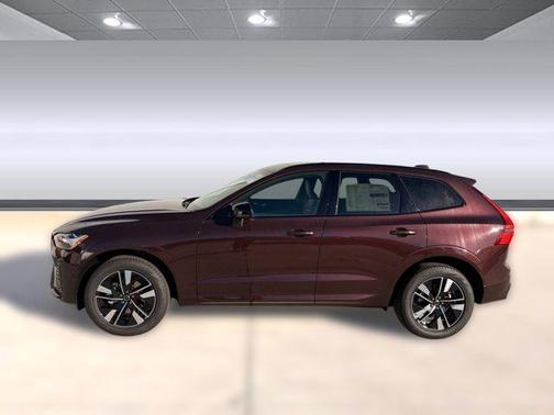 2026 Volvo XC60 B5 Core
