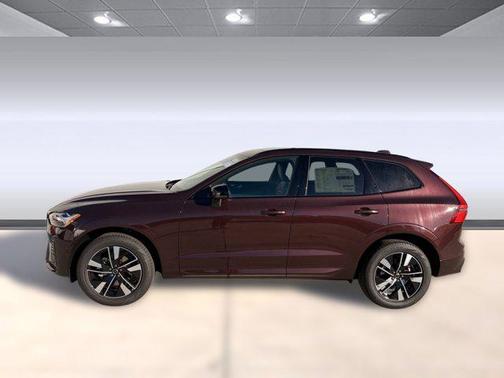2026 Volvo XC60 B5 Core