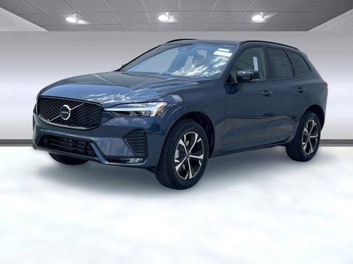 2026 Volvo XC60 B5 Core