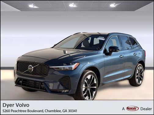 2026 Volvo XC60 B5 Plus