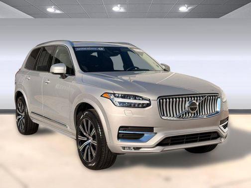 2025 Volvo XC90 B6 Plus 7-Seater