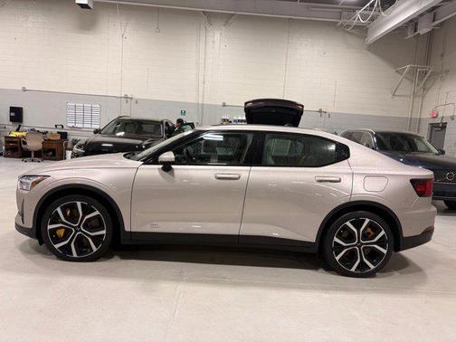 2023 Polestar 2 Long Range Dual Motor Performance