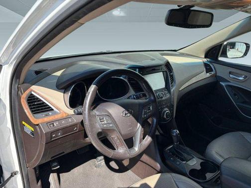 2016 Hyundai Santa Fe Sport 2.0L Turbo