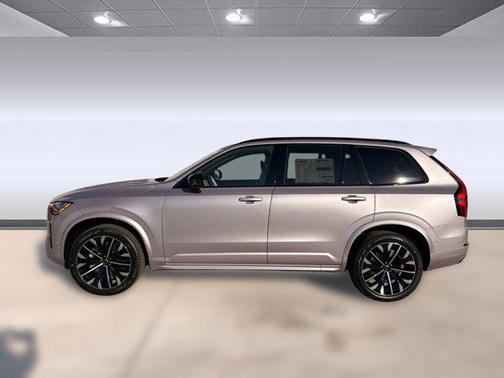 2026 Volvo XC90 B6 Ultra Dark Theme 7-Seater