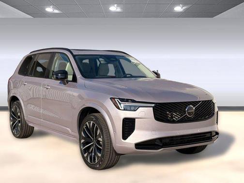 2026 Volvo XC90 B6 Ultra Dark Theme 7-Seater