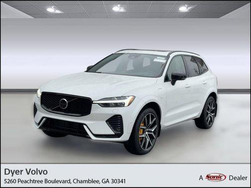 Crystal White Metallic 2026 Volvo XC60 Plug-In Hybrid T8 Polestar