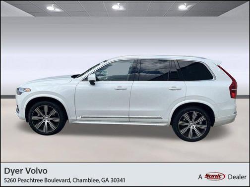 2024 Volvo XC90 B6 Plus Bright Theme 7-Seater