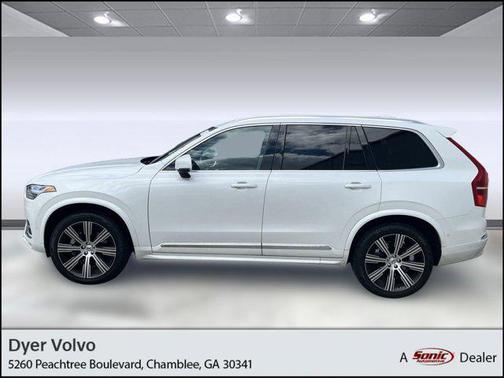 2024 Volvo XC90 B6 Plus Bright Theme 7-Seater