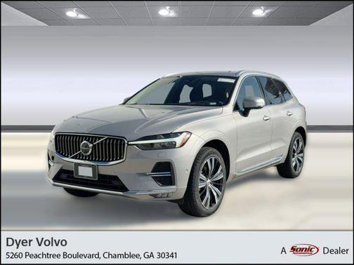 2023 Volvo XC60 B5 Plus Bright Theme