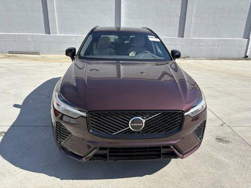 2026 Volvo XC60 B5 Core