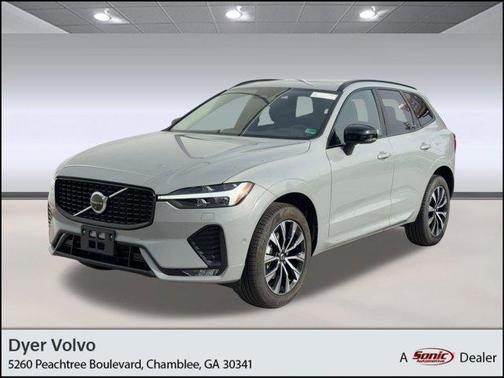 2025 Volvo XC60 B5 Plus