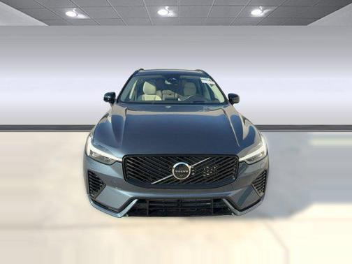 2026 Volvo XC60 Plug-In Hybrid Ultra, T8 AWD Electric/Gasoline, Dark