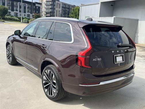 2026 Volvo XC90 B5 Core