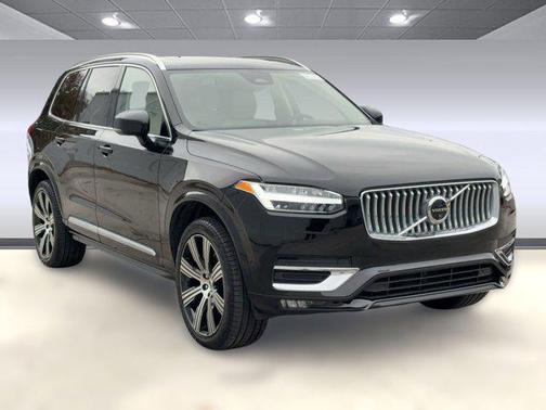 2024 Volvo XC90 B5 Plus Bright Theme