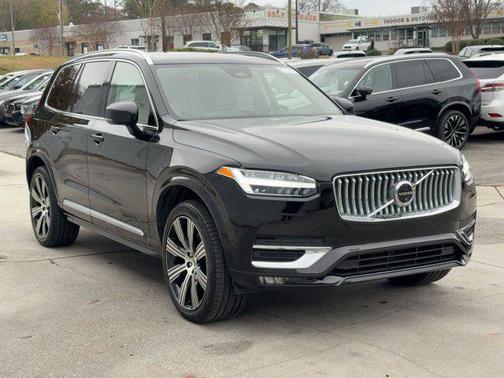2024 Volvo XC90 B5 Plus Bright Theme