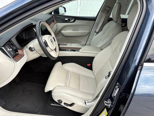 2020 Volvo XC60 T6 Inscription