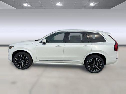 Crystal White Pearl 2026 Volvo XC90 Ultra, B6 AWD Gas (mild hybrid), Gasoline, Bright, 7 Seats