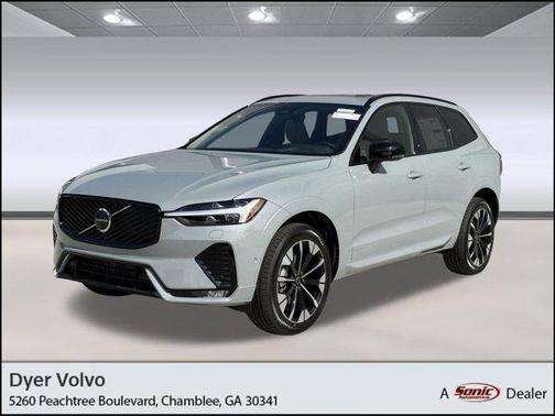 2026 Volvo XC60 B5 Plus