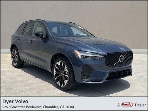 2026 Volvo XC60 B5 Plus