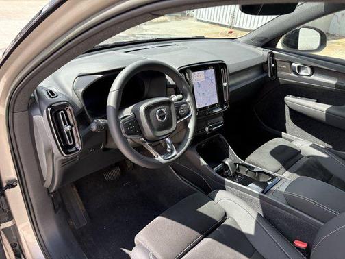 2023 Volvo XC40 Recharge Pure Electric Twin Ultimate