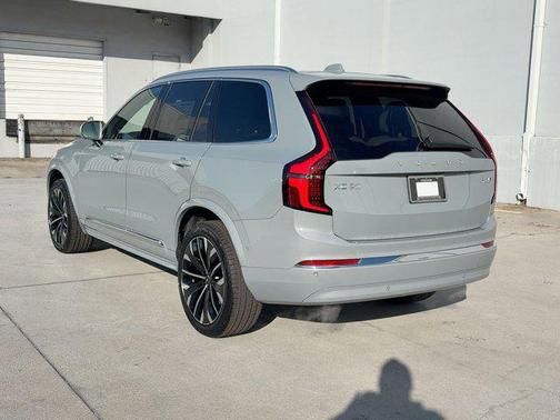 2026 Volvo XC90 Plus, B6 AWD Gas (mild hybrid), Gasoline, Bright, 7 Seats