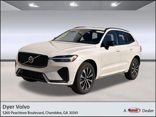 2025 Volvo XC60 B5 Plus