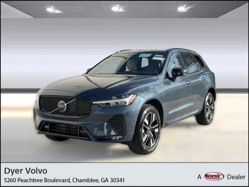 2026 Volvo XC60 B5 Plus