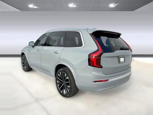 2026 Volvo XC90 B6 Ultra 7-Seater