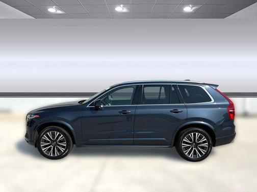 2020 Volvo XC90 T5 Momentum