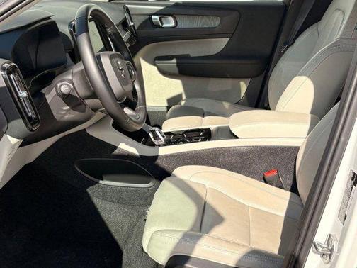 2020 Volvo XC40 T5 Inscription