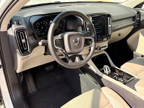 2020 Volvo XC40 T5 Inscription