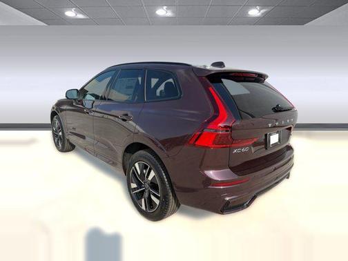 2026 Volvo XC60 B5 Core