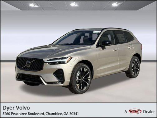 2026 Volvo XC60 B5 Plus