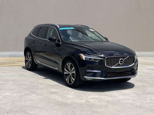 2022 Volvo XC60 B5 Inscription
