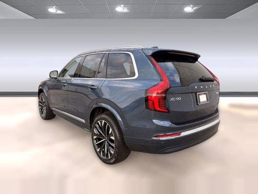 2026 Volvo XC90 B6 Ultra 7-Seater