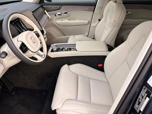2026 Volvo XC90 B6 Ultra 7-Seater