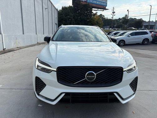 2026 Volvo XC60 B5 Ultra